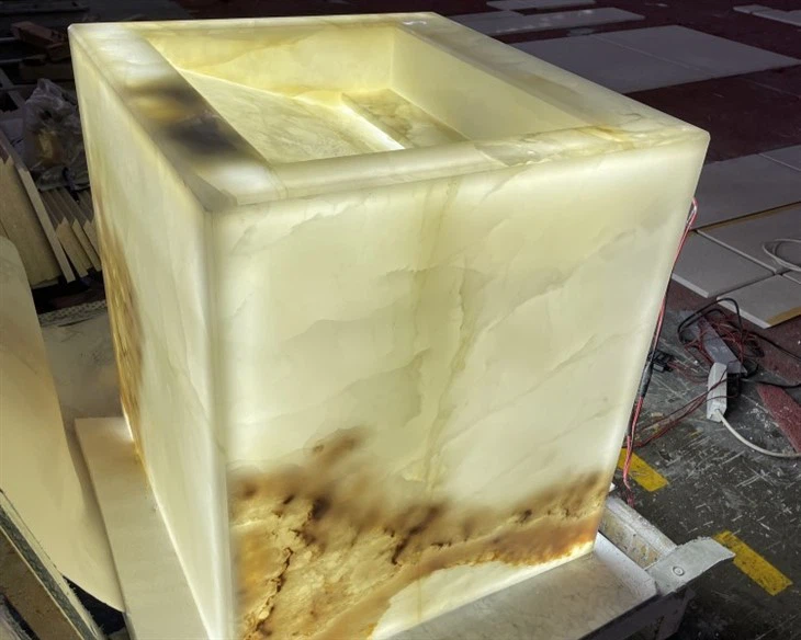 White Onyx Basin White Onyx Basin